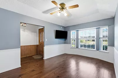 1908 Cleburn Drive, Arlington, TX 76012 - Photo 5