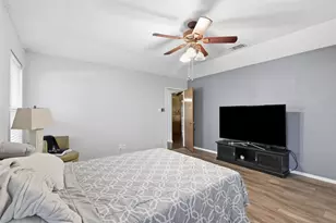 1908 Cleburn Dr, Arlington, TX 76012 - Photo 15