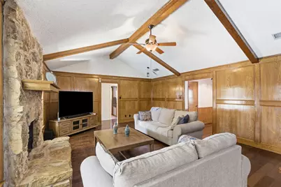 1908 Cleburn Drive, Arlington, TX 76012 - Photo 3