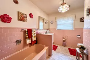 1001 S E 3rd St, Knox City, TX 79529 - Photo 23