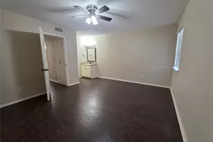 620 Race St, Crowley, TX 76036 - Photo 15