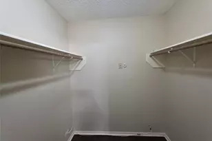 620 Race St, Crowley, TX 76036 - Photo 19