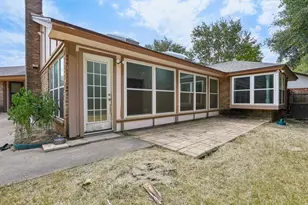 2417 Meadow Ct, Bedford, TX 76021 - Photo 33