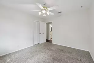 2417 Meadow Ct, Bedford, TX 76021 - Photo 21