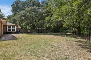 2417 Meadow Ct, Bedford, TX 76021 - Photo 25