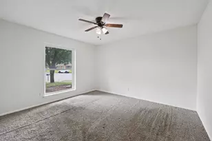2417 Meadow Ct, Bedford, TX 76021 - Photo 29