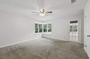 2417 Meadow Ct, Bedford, TX 76021 - Photo 23