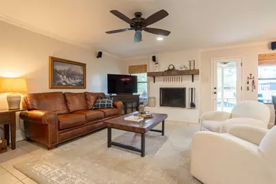 4027 Dakota Trail, Granbury, TX 76048 - Photo 9