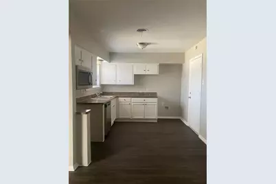 5015 Dupont Drive, Dallas, TX 75216 - Photo 7