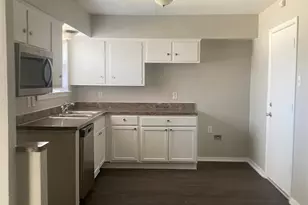 5015 Dupont Dr, Dallas, TX 75216 - Photo 7