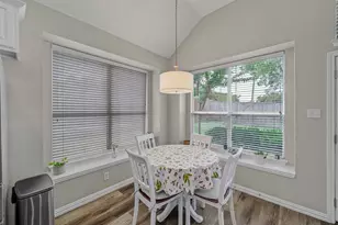 1801 Kris St, Mansfield, TX 76063 - Photo 13