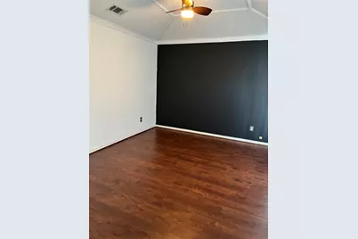 2405 Country Valley Road, Garland, TX 75041 - Photo 3