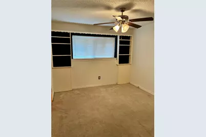 2405 Country Valley Road, Garland, TX 75041 - Photo 25