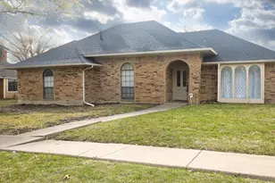 2405 Country Valley Rd, Garland, TX 75041 - Photo 1