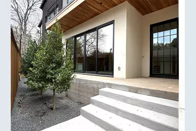 3624 N Fitzhugh Avenue, Dallas, TX 75204 - Photo 3