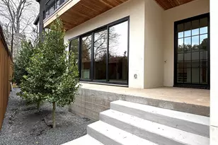 3624 N Fitzhugh Ave, Dallas, TX 75204 - Photo 3