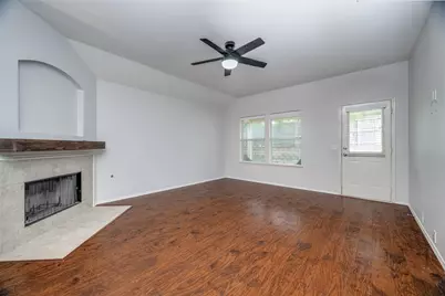 3901 Luck Hole Drive, Denton, TX 76210 - Photo 7