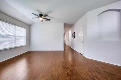 3901 Luck Hole Drive, Denton, TX 76210 - Photo 9