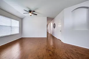 3901 Luck Hole Dr, Denton, TX 76210 - Photo 9