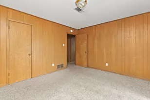 706 S Manson St, Wolfe City, TX 75496 - Photo 23