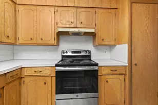 706 S Manson St, Wolfe City, TX 75496 - Photo 5