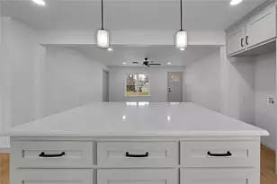 214 N Avenue P, Clifton, TX 76634 - Photo 13