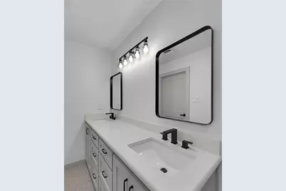 214 N Avenue P, Clifton, TX 76634 - Photo 21