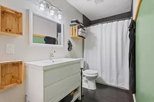 1368 S 12th St, Waco, TX 76706 - Photo 15