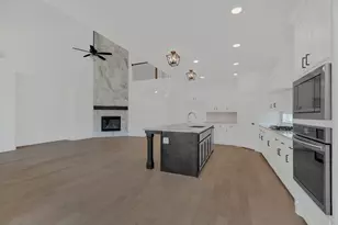 7121 Talon Dr, Fort Worth, TX 76179 - Photo 7