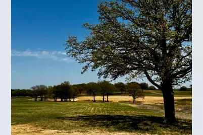 141 Woodbridge Boulevard, Bowie, TX 76230 - Photo 3