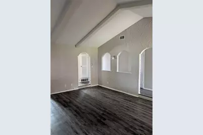 2009 Ming Drive, Edgecliff Village, TX 76134 - Photo 5