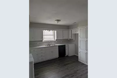 2009 Ming Drive, Edgecliff Village, TX 76134 - Photo 7