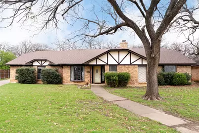 549 Greenwood Circle, Hurst, TX 76053 - Photo 1