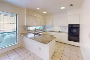 16411 Lauder Ln, Dallas, TX 75248 - Photo 5