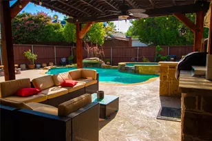 8209 Fountain Springs Dr, Plano, TX 75025 - Photo 3