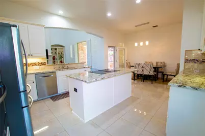 8209 Fountain Springs Drive, Plano, TX 75025 - Photo 17