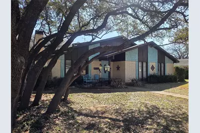 1301 Cliff Drive, Graham, TX 76450 - Photo 3