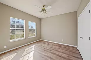 5961 Robinwood Ln, Little Elm, TX 75068 - Photo 7