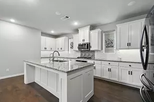 12559 Ravine Creek Rd, Frisco, TX 75035 - Photo 7