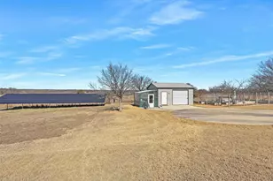 223 Miller Creek Lake Rd, Paradise, TX 76073 - Photo 27