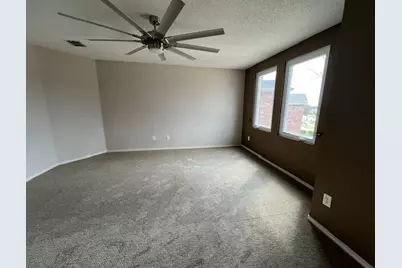 8301 Redheart Street, Arlington, TX 76002 - Photo 11