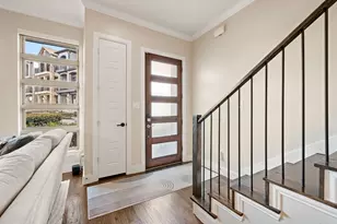 8254 Laflin Ln, Dallas, TX 75231 - Photo 3