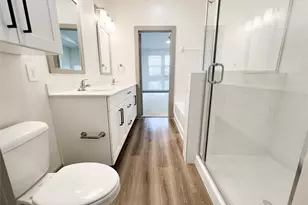 4020 McEwen Rd, Farmers Branch, TX 75244 - Photo 9