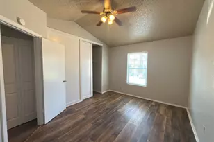 2250 Aspen Dr, Dallas, TX 75227 - Photo 11