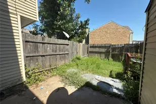 2250 Aspen Dr, Dallas, TX 75227 - Photo 21