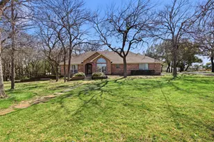 1201 E Apache Trail, Granbury, TX 76048 - Photo 1