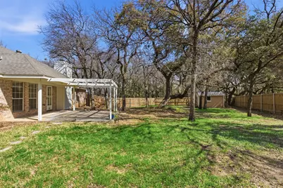 1201 E Apache Trail, Granbury, TX 76048 - Photo 23