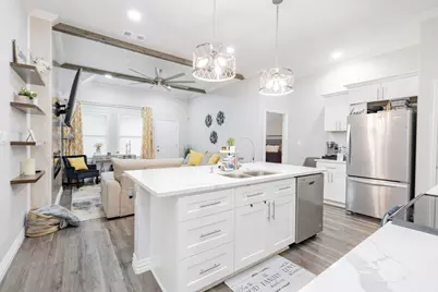 4006 Metropolitan Avenue, Dallas, TX 75210 - Photo 9