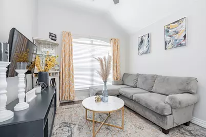 4006 Metropolitan Avenue, Dallas, TX 75210 - Photo 15