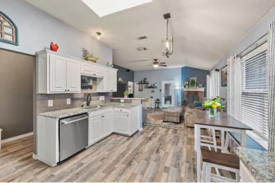 609 Oak Hollow Trail, Saginaw, TX 76179 - Photo 15